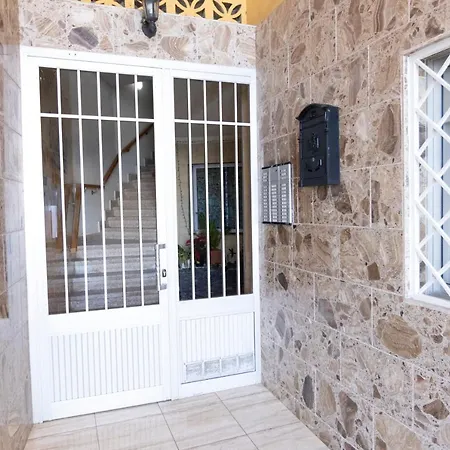 Little Jetty Apartament El Pris